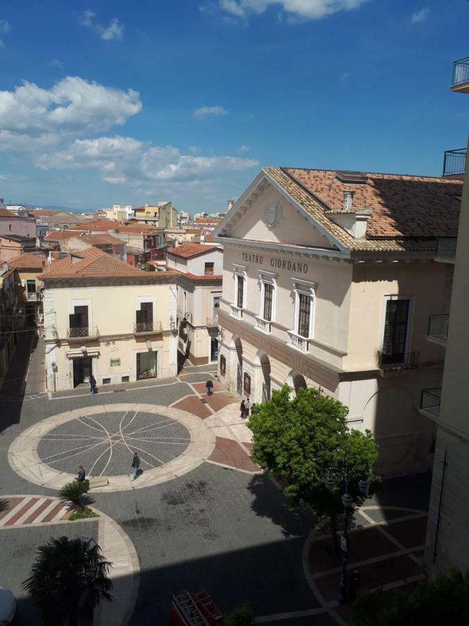 Business Home Piazza Cesare Battisti B&B Residence Foggia Dış mekan fotoğraf